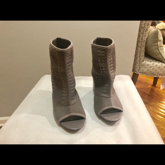 Grey Booties - Picture 2 of 4